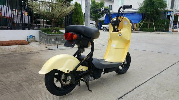 Suzuki choinori 50cc4 จังหวะ ประกอบใหม่สวยเดิมระบบไฟใช้ด้ครบ