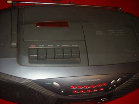 ขายวิทยุกระเป๋าหิ้ว ยี่ห้อ Sony