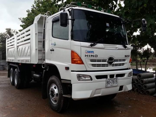 ฝากขาย hino  mega 320 แรงม้าปี48  รถสวยสดงดงาม ราคาไม่แรงต่อลองได้สวยจัดพร้อมใช้งาน ยางใหม่10เส้น