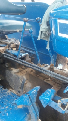 ขายรถไถ ฟอร์ด 6600 เพลาเดี่ยว ใบมีดดันหน้า 3 จาน ราคา 220000