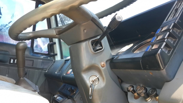 ขายรถบรรทุก 6 ล้อดัมพ์ใหญ่ ISUZU ROCKY 195 แรงม้า ราคา 680000