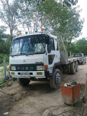 ขายรถบรรทุก 10 ล้อเทรลเลอร์ MITSUBISHI FN527MA 195 แรงม้า 2 เพลา ใส่เครื่อง HO7D 195 ราคา 600000