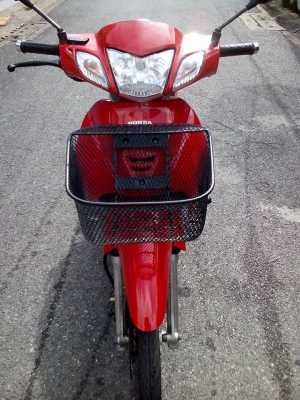 ขาย Honda Wave 125 S ปี 47 กุญแจใหญ่ เครื่องดีลูกเดิม ชุดสีทำสีใหม่ ภาษีขาดไม่ถึงปี เล่มพร้อมชุดโอน