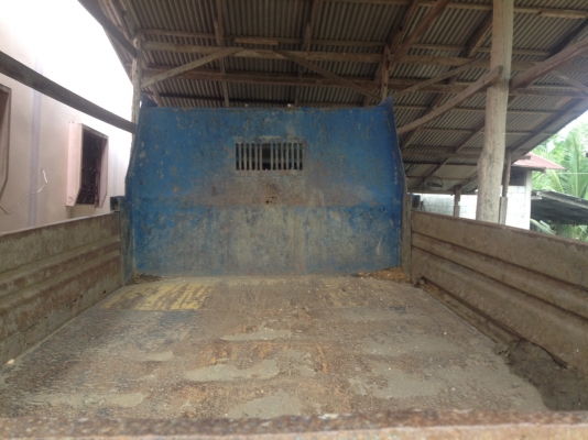 ขายรถบรรทุก 6 ล้อดัมพ์ ISUZU NPR 115 แรงม้า เฟืองท้ายใหญ่ ราคา 350000