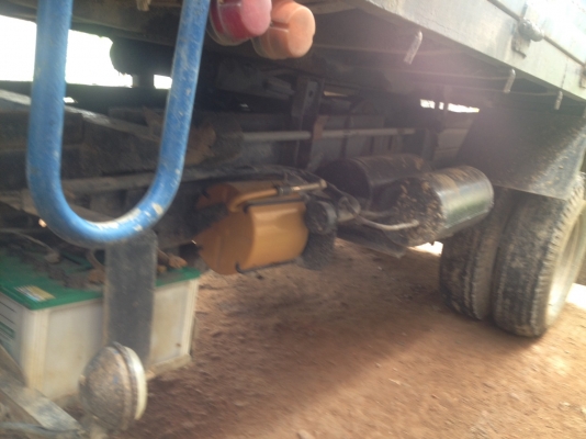 ขายรถบรรทุก 6 ล้อดัมพ์ ISUZU NPR 115 แรงม้า เฟืองท้ายใหญ่ ราคา 350000