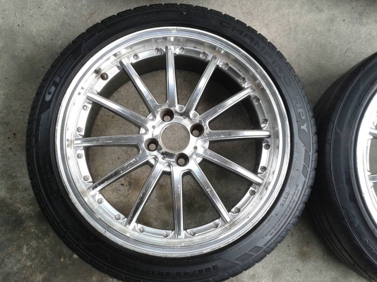 ขอบ17นิ้ว4รู100 พร้อมยาง สวยๆ 4 ล้อ ราคา 6900 บาท