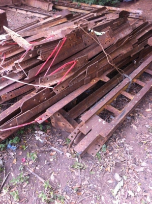 ขายปั้นจั่น085-7666984