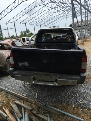 ซากนิสสันฟรอนเทีย เครื่อง3000 ถอดเเยกขายอะไหลทุกอย่างทั้งคันมีหลายรุ่นเก๋งเเละกระบะเเยกขายอะไหลทุกคัน