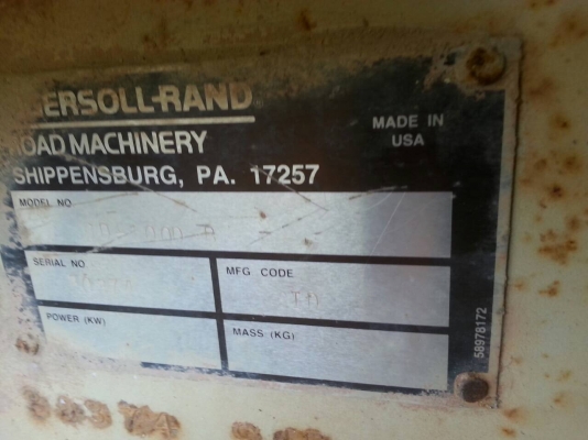 รถบดสั่นสะเทือน2เพลา..INGERSOLL-RAND. สภาพดีพร้อมใช้ เดิมๆสวย...เล่มพร้อม