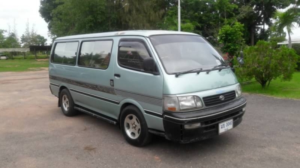 รถตู้หัวจรวด รถบ้านแท้