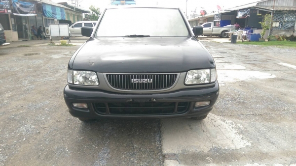 อีซูซุ ดราก้อนอาย