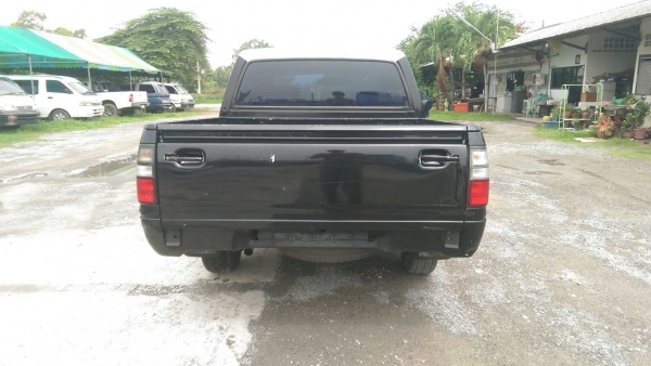 อีซูซุ ดราก้อนอาย