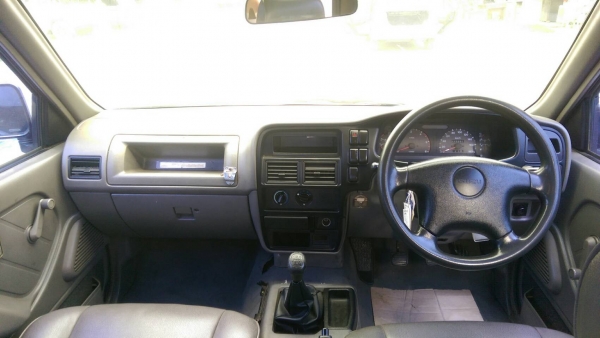 อีซูซุ ดราก้อนอาย