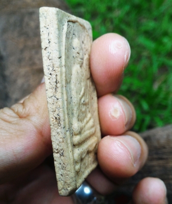 สมเด็จโต พรหมรังสี เนื้อผงวัดระฆังฯ เนื้องาม