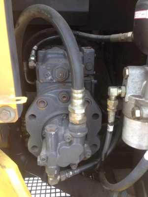 SUMITOMO SH125X-3 ปี2004 ญี่ปุ่นแท้ โทร.090-986-2521 อ๊อบ