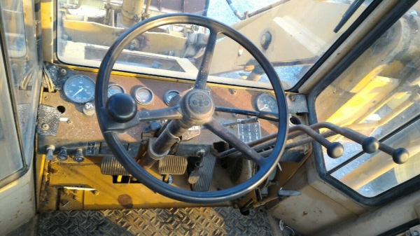 KOMATSU SD23-3 ญี่ปุ่นแท้ โทร.086-303-9797 กู๋อ๋า