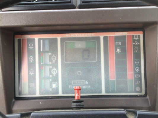 ถึงไทยแล้วครับ KOMATSU WA200-1 ซีเรียล 30,000กว่า ญี่ปุ่นแท้ โทร.086-303-9797 กู๋อ๋า