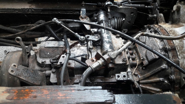 รถบรรทุก6ล้อดั้ม