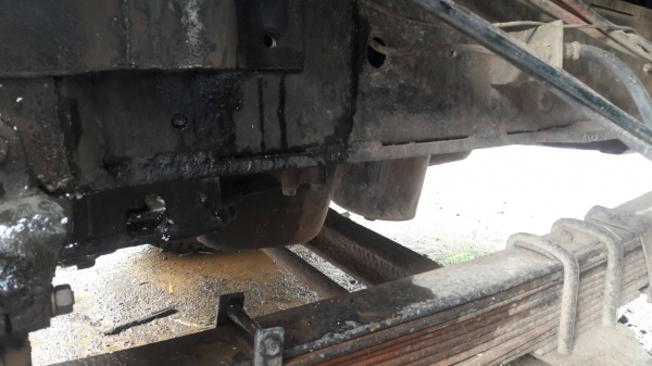 รถบรรทุก6ล้อดั้ม