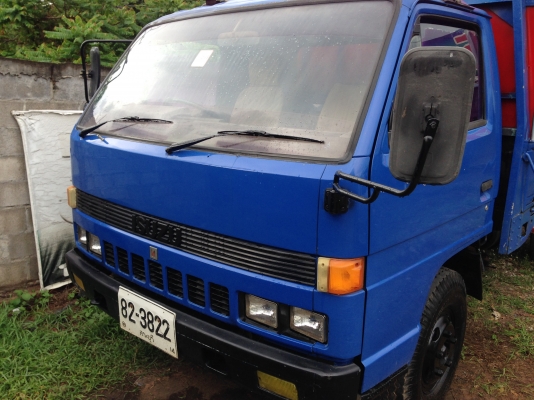 รถบรรทุก 6 ล้อดั๊มเกษตรอีซูซุ  NPR 115 แรง