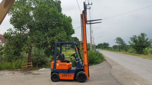 ขายด่วนรถยก TOYOTA 5FGยก1.0ตันเสาสูง3เมตรยางตันรถนอกเพิ่งเข้ามายังไม่เคยใช้งานในเมืองไทยเลย=รุ่นใหม่ขายถูกๆๆ ขายด่วนรถยก TOYOTA 5FGยก1.0ตันเสาสูง3เมตรยางตันรถนอกเพิ่งเข้ามายังไม่เคยใช้งานในเมืองไทยเลย=รุ่นใหม่ขายถูกๆๆ