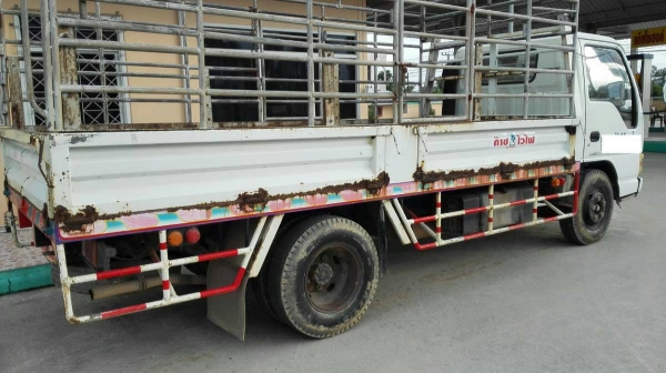 หกล้อ อีซูชุ NKR130ปี47ช่วงยาว4.30ม สภาพดีพร้อมใช้งาน ทะเบียนพร้อมโอน