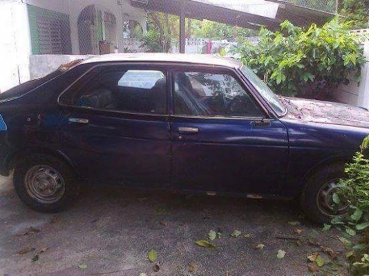 ขายSubaru A22 1.6 4ประตู กึ่งซากขับได้อยู่มีเล่มพร้อม