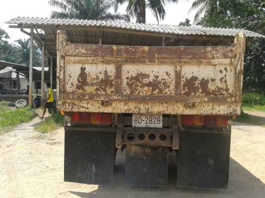 6ลัอดั้ม195แรงisuzu FTR33H.  รถสภาพดี สวย ดั้มยาว4.5ม. เล่มพร้อม