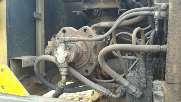 ขายรถขุด แบคโค SK200-3 มาร์คที ไฟฟ้าตัด ช่วงล่างดี เอวแน่น ทำงานเร็ว แอร์เย็น สภาพพร้อมใช้งาน ราคา615,000 สนใจโทร 090-8588220คุณนะ 093-3258446คุณบิว หรือเข้าดูสินค้าอื่นๆได้ที่ www.narong2truck.com หรือ www.truck.in.th/498 หรือเพจFacebook ณรงค์ ซื้อขายรถม