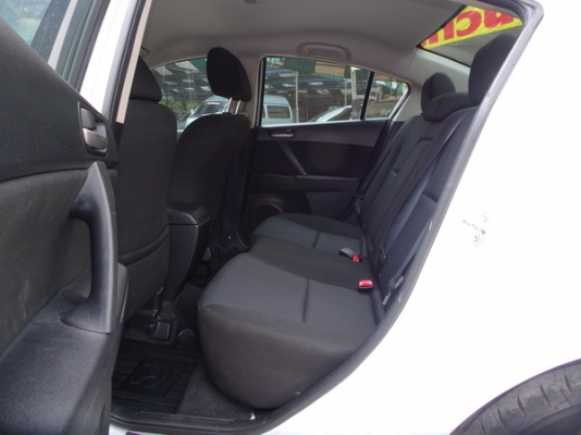 MAZDA 3 1.6 4DOOR AT ปี2012