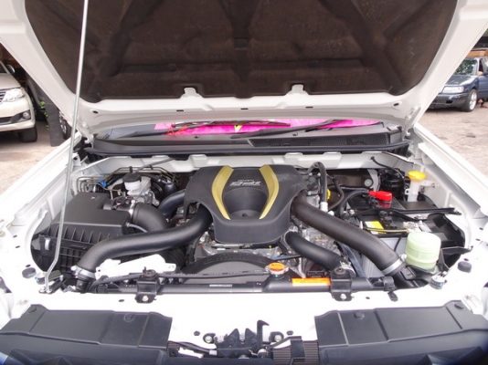 ISUZU MU-X 3.0VGS NAVI AT ปี2015 ISUZU MU-X 3.0VGS NAVI AT ปี2015