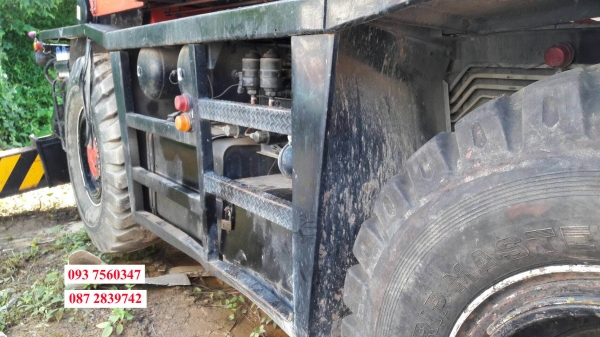 ขายรถเครน 4 ล้อ 25 ตัน