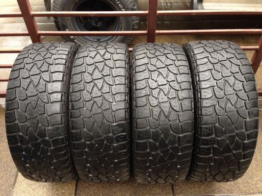 ยาง All mickey thompson STZ 275 55 20 ปี13 ดอกเต็ม ไม่มีปะ ราคาไม่แพง