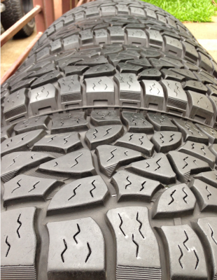 ยาง All mickey thompson STZ 265 70 17 ปี14 ดอกเต็ม ไม่มีปะ ราคาไม่แพง