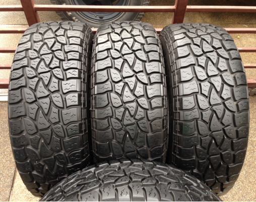 ยาง All mickey thompson STZ 265 70 17 ปี14 ดอกเต็ม ไม่มีปะ ราคาไม่แพง