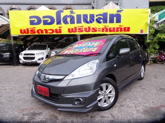 HONDA JAZZ 1.3Hybrid AT ปี 2013