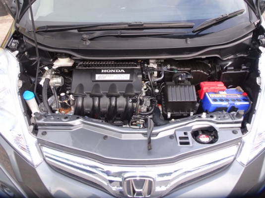 HONDA JAZZ 1.3Hybrid AT ปี 2013