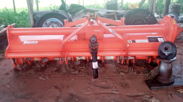 ขายโรตารี่ตราช้างรุ่น RX182F ใช้กับ 47 หรือ 50 แรง