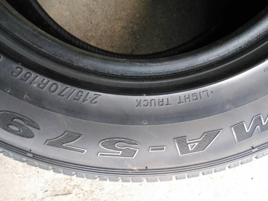 ยางแม๊กซิส MAXXIS MA579 ขอบ15 ผ้าใบ8ชั้น 215/70/15 ปี13 2เส้น 500บาท อยู่ดอนเมือง TEL0890671028 IDline0890671028