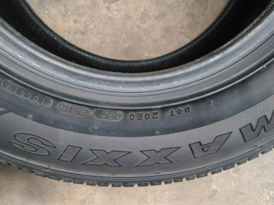 ยางแม๊กซิส MAXXIS MA579 ขอบ15 ผ้าใบ8ชั้น 215/70/15 ปี13 2เส้น 500บาท อยู่ดอนเมือง TEL0890671028 IDline0890671028