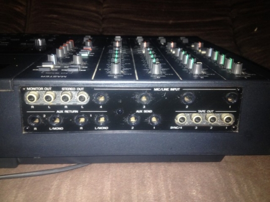 YAMAHA MT4X MULTITRACK CASSETTE RECORDER เก่าญีปุ่นเเท้ใช้ไฟ100V YAMAHA MT4X MULTITRACK CASSETTE RECORDER เก่าญีปุ่นเเท้ใช้ไฟ100V