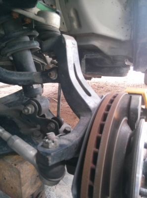 ขาย คอม้ายกสู่ง อีซุซุ ยกชุด หน้า+หลัง โทร 0860748399