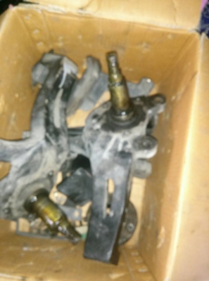 ขาย คอม้ายกสู่ง อีซุซุ ยกชุด หน้า+หลัง โทร 0860748399