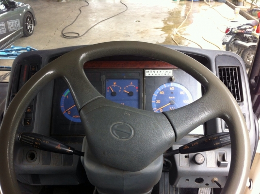 ขายรถบรรทุกหกล้อดัมพ์ Hino รถประกอบ เครื่อง 240 แรง  ปี 55 ทะเบียนพร้อม