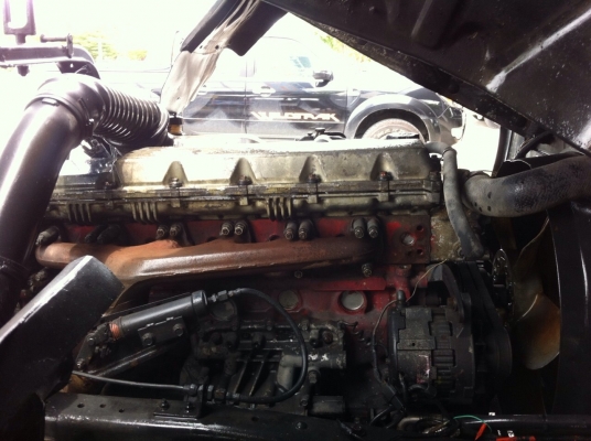 ขายรถบรรทุกหกล้อดัมพ์ Hino รถประกอบ เครื่อง 240 แรง  ปี 55 ทะเบียนพร้อม