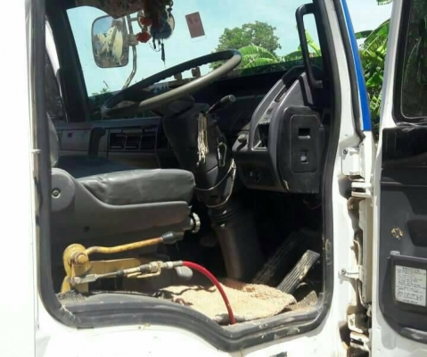 รถบรรทุก6ล้อดั้ม รถบรรทุก6ล้อดั้ม