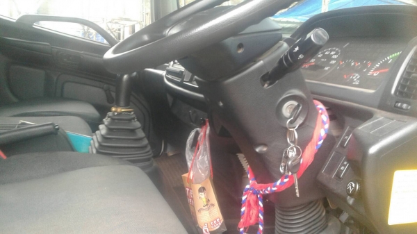 ขาย รถ 6 ล้อดั้ม HINO FC9J ปี 56 เครื่องเดิม 175 แรงม้า ดั้มสามมิตร คัสซีสวยตลอดเส้น ภายในสวย ทะเบียนเต็มพร้อมโอน ขาย รถ 6 ล้อดั้ม HINO FC9J ปี 56 เครื่องเดิม 175 แรงม้า ดั้มสามมิตร คัสซีสวยตลอดเส้น ภายในสวย ทะเบียนเต็มพร้อมโอน