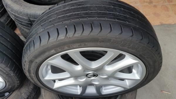 ขายล้อMazda 2 TOP16 ยาง195/45/16 ปี 13  4 ล้อ
