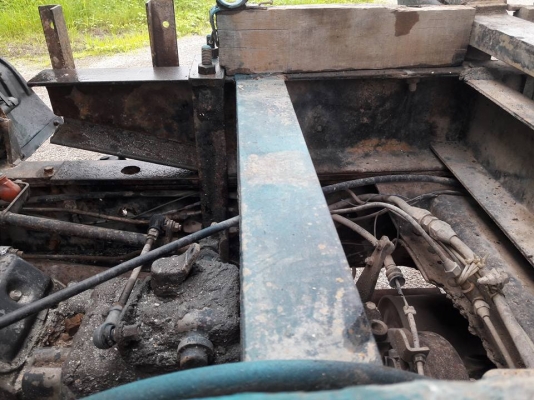 ขายหกล้อดั้ม HENO 195 เครื่องดีคัชชีสวย ช่วงล่างฟูโซ่ แอร์เย็น เบรกลมดัน พวงลัยเพาเวอร์