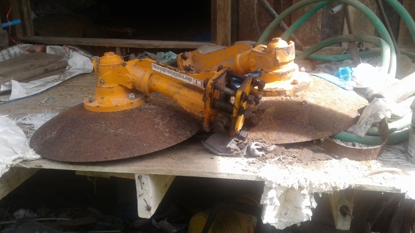 ขายตามสภาพผาล 4 ใบ 22 ยี่ห้อ cct ขายตามสภาพผาล 4 ใบ 22 ยี่ห้อ cct